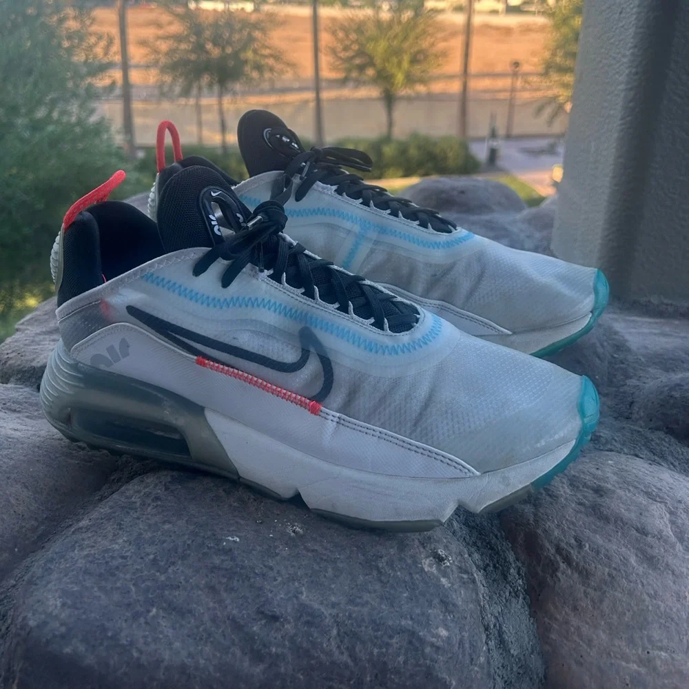 Nike Air Max 2090